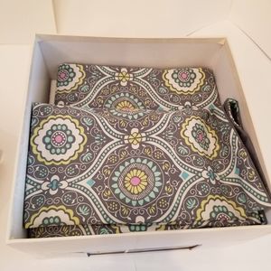 Twin duvet and matching pillow cover